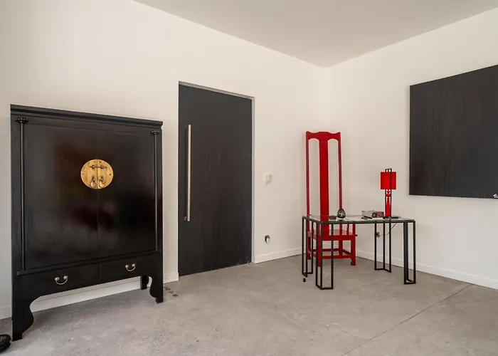 Rouge - Loft Edry